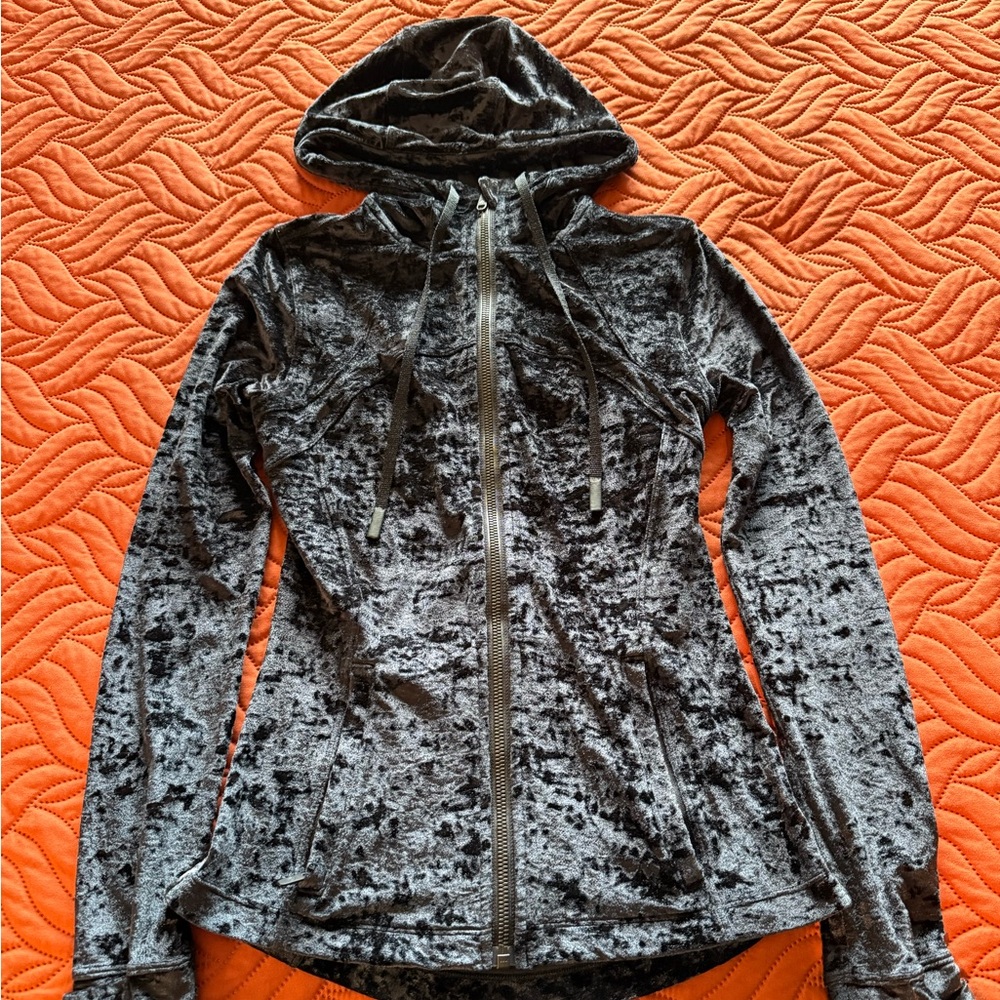 Lululemon Hooded Define Crushed Velvet Jacket size 4